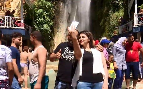 Di nav du rojan de 30 hezar geştiyaran serdana Duhokê kirin