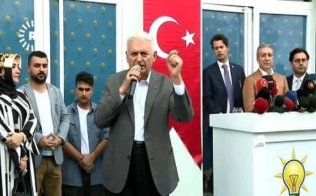 AKP candidate for the mayor of Istanbul in this month's re-vote, Binali Yildirim, campaigns in the Kurdish city of Diyarbakir (Amed) on June 6, 2019. Photo: Rudaw video