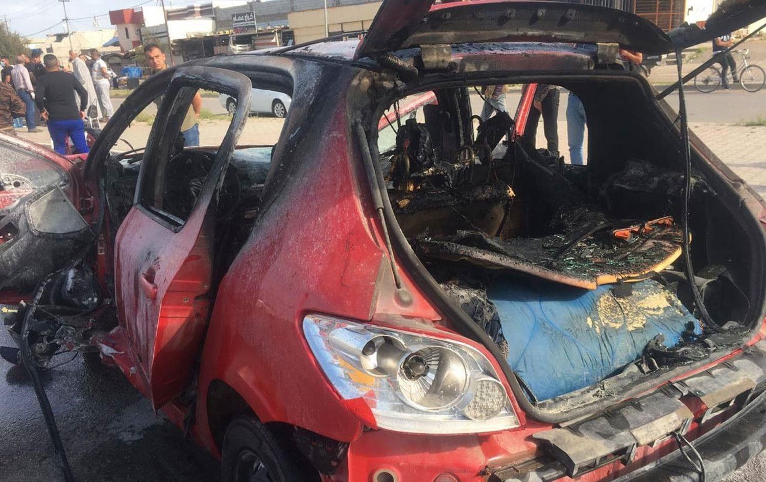 Aftermath of the fatal car bomb in Kirkuk's Askari neighbourhood on April 11, 2020. Photo: Rudaw 
