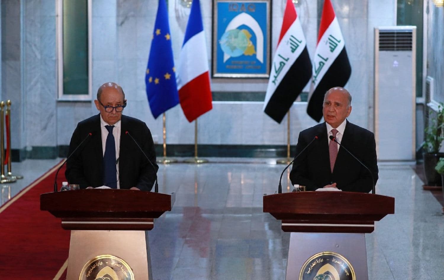 French Foreign Minister Jean-Yves Le Drian (L) and his Iraqi counterpart Fuad Hussein give a press conference in Baghdad on July 16, 2020. File photo: AP