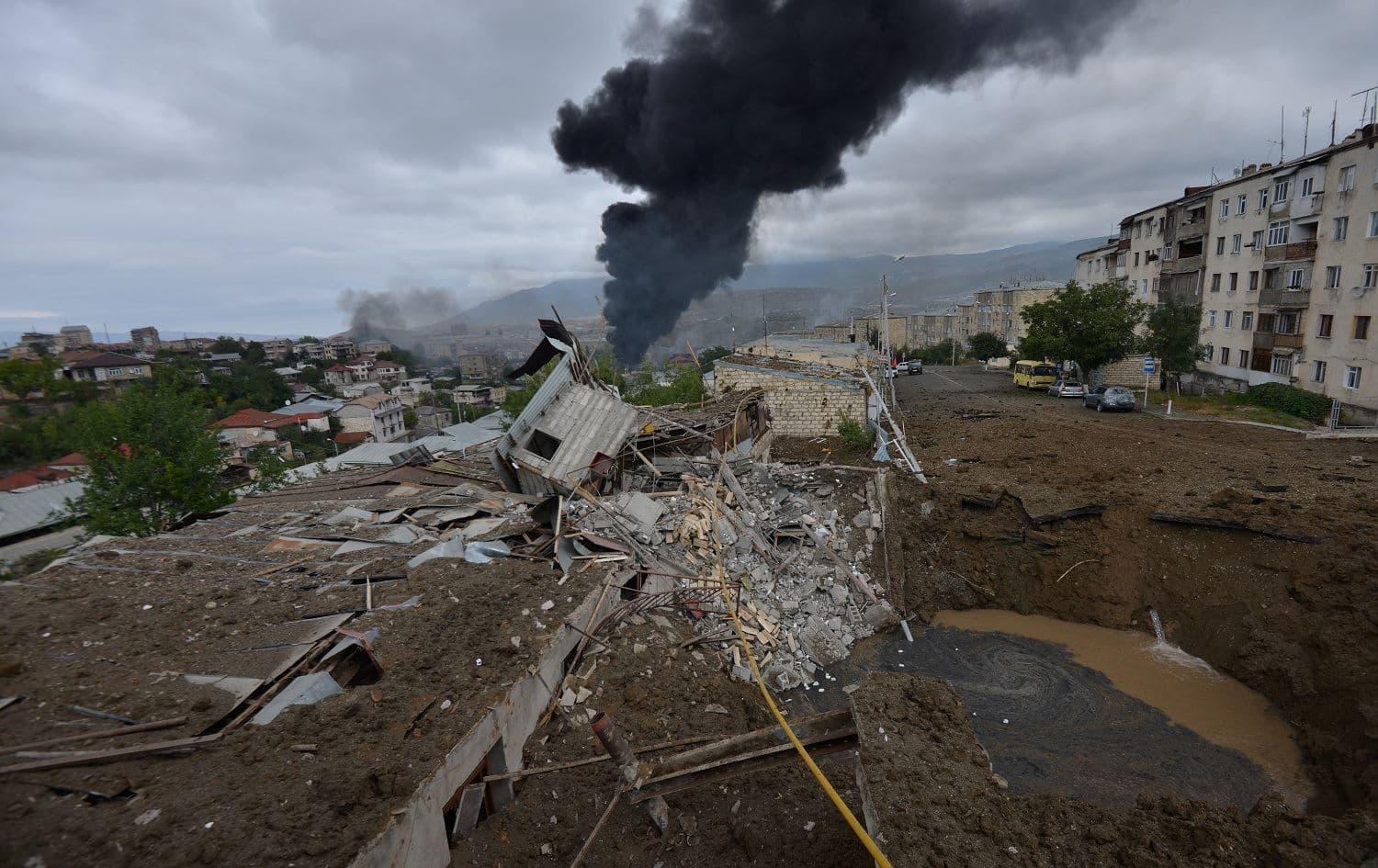 The aftermath of shelling during the ongoing fighting between Armenia and Azerbaijan over the breakaway Nagorno-Karabakh region on October 4, 2020. Photo: Karo Sahakyan / Armenian government / AFP
