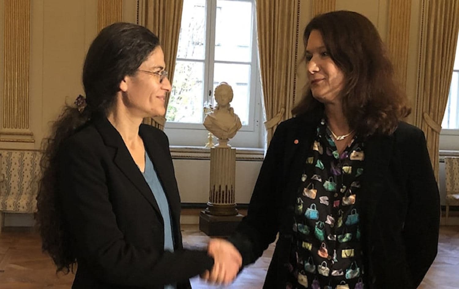 File photo of Elham Ahmed received by Ann Linde in Sweden on October 17, 2019. Photo: Sveriges Radio 