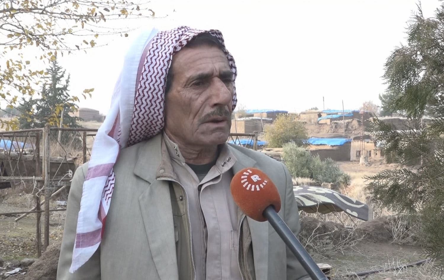“A fight between Kurds is a disaster,” said Ezadin Khanjir, who lives on the Syrian side of the border, after clashes broke out earlier this week between the YPG and Peshmerga. Photo: Rudaw