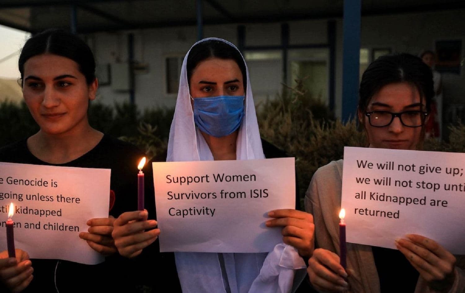 Yazidi women comemmorate the sixth anniversary of the ISIS attack on Shingal at Sharya IDP camp in Duhok province on August 3rd, 2020. Photo: Safin Hamed/AFP