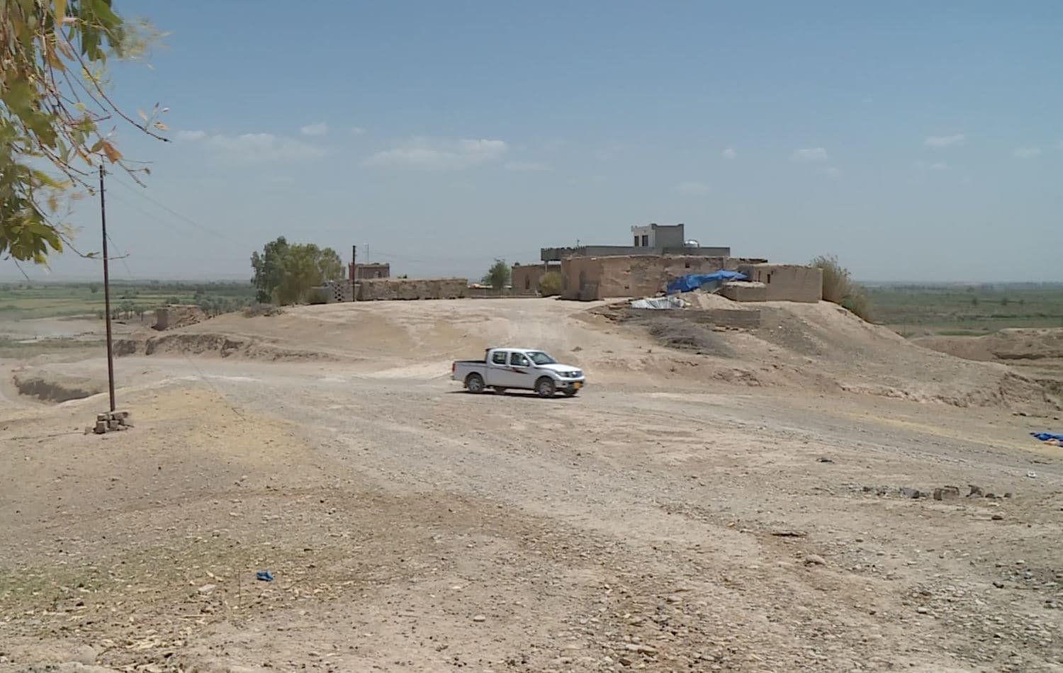 Civilians flee surging ISIS in Diyala