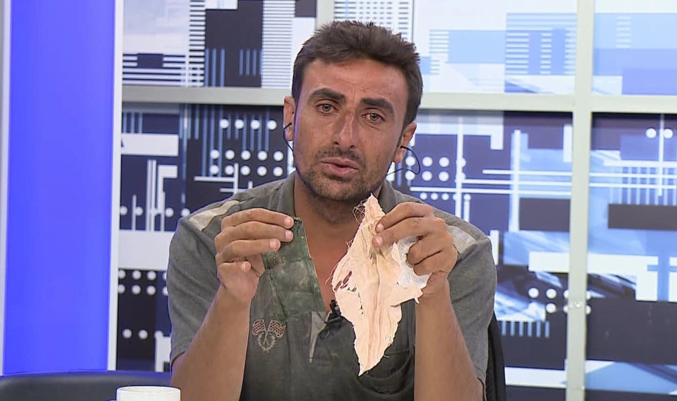 بەرەکات: ئەم پەڕۆیەم پێبوو بۆ بەستنی برین