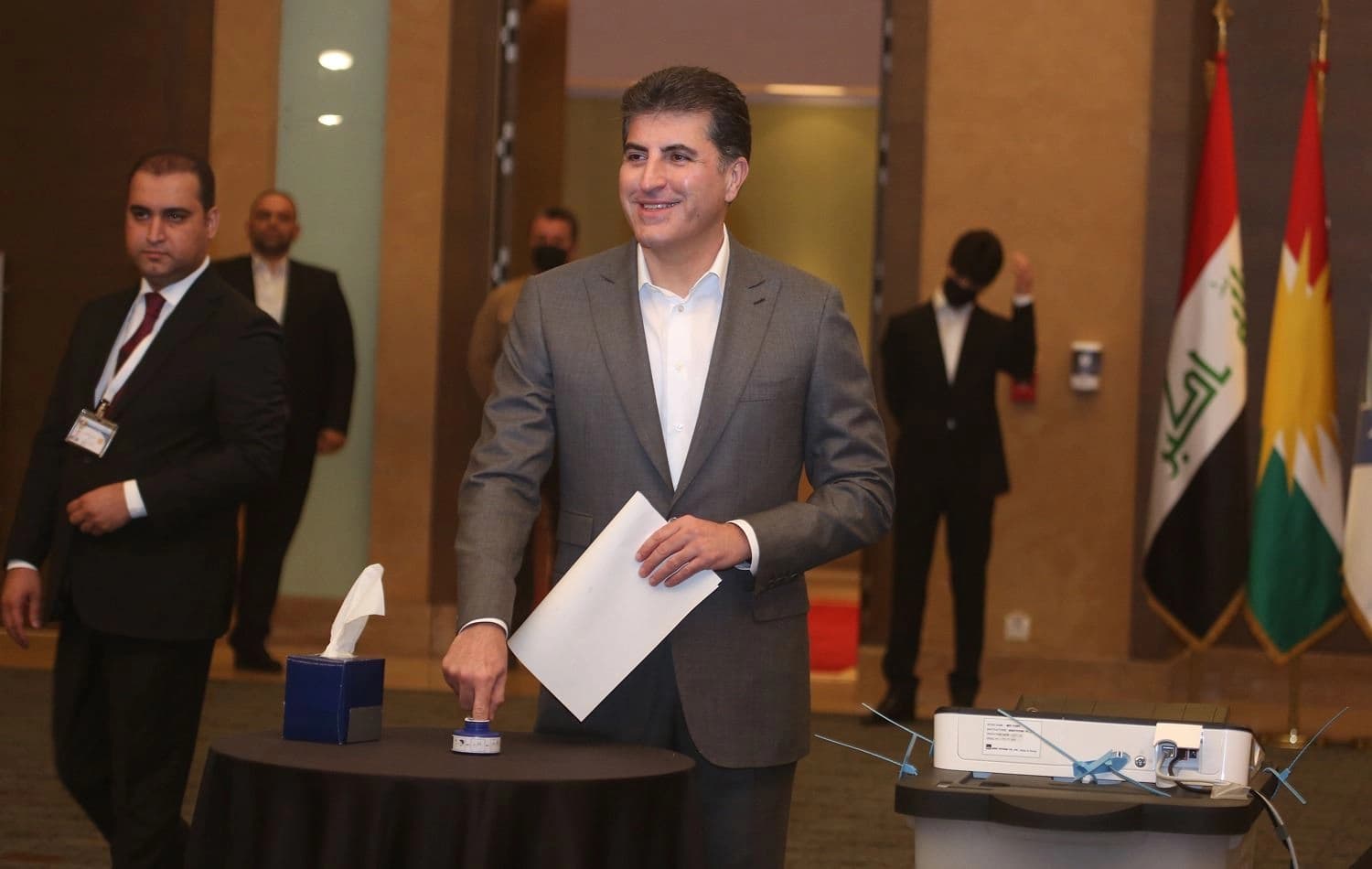 Kurdistan Region Nechirvan Barzani votes in Iraq's parliamentary election on October 10, 2021. Photo: Rudaw