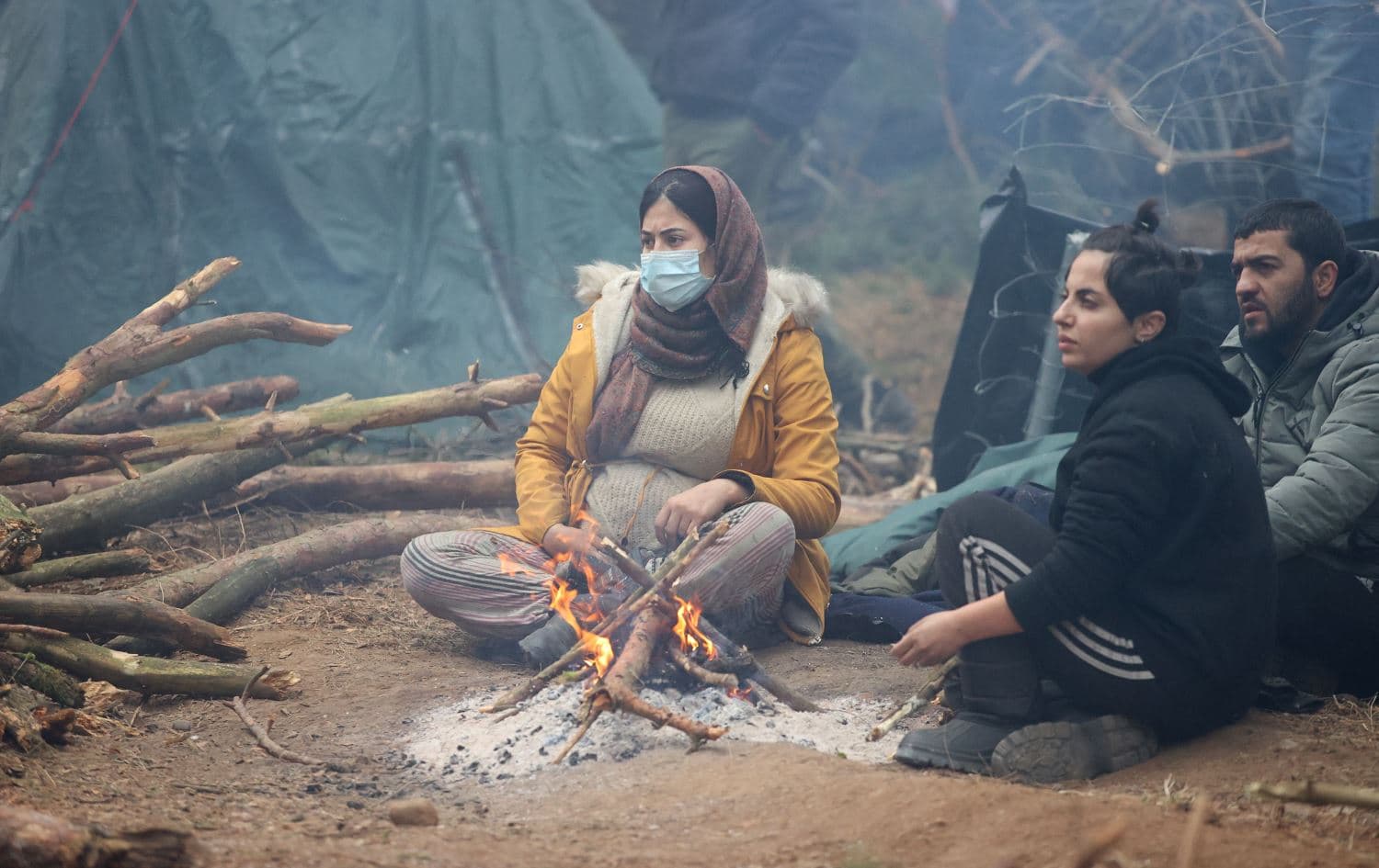 Migrants in a camp on the Belarusian-Polish border in the Grodno region. Date: November 11, 2021. Photo: AFP