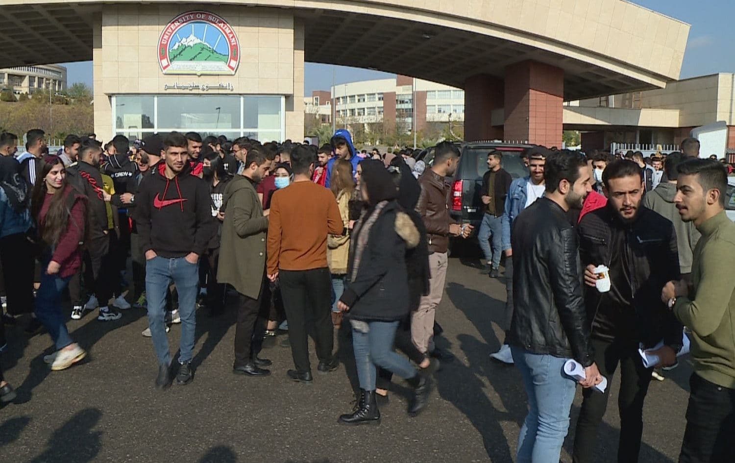 Protesting students gather in front of Sulaimani University campus on Monday. Photo: screenshot/Rudaw