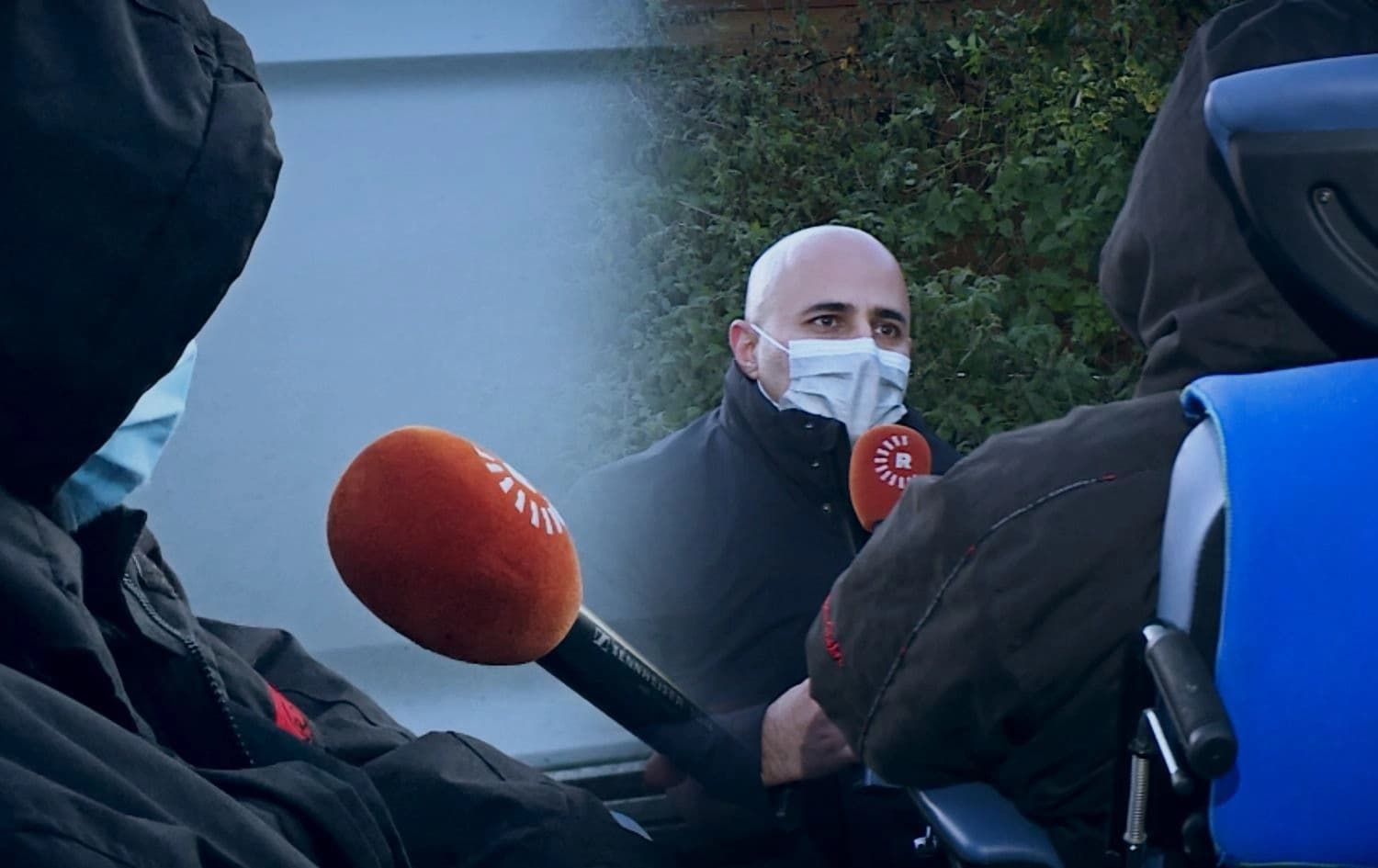 Rudaw reporter Zinar Shino (middle) spoke to Mohammed Issa Omar, a survival of the boast disaster, on November 29, 2021. Photo: Rudaw