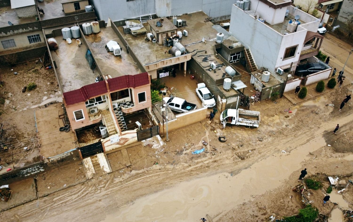 Heavy rain led to flooding in Erbil’s Daratu neighborhood on December 17, 2021. Photo: Bilind T. Abdullah/Rudaw