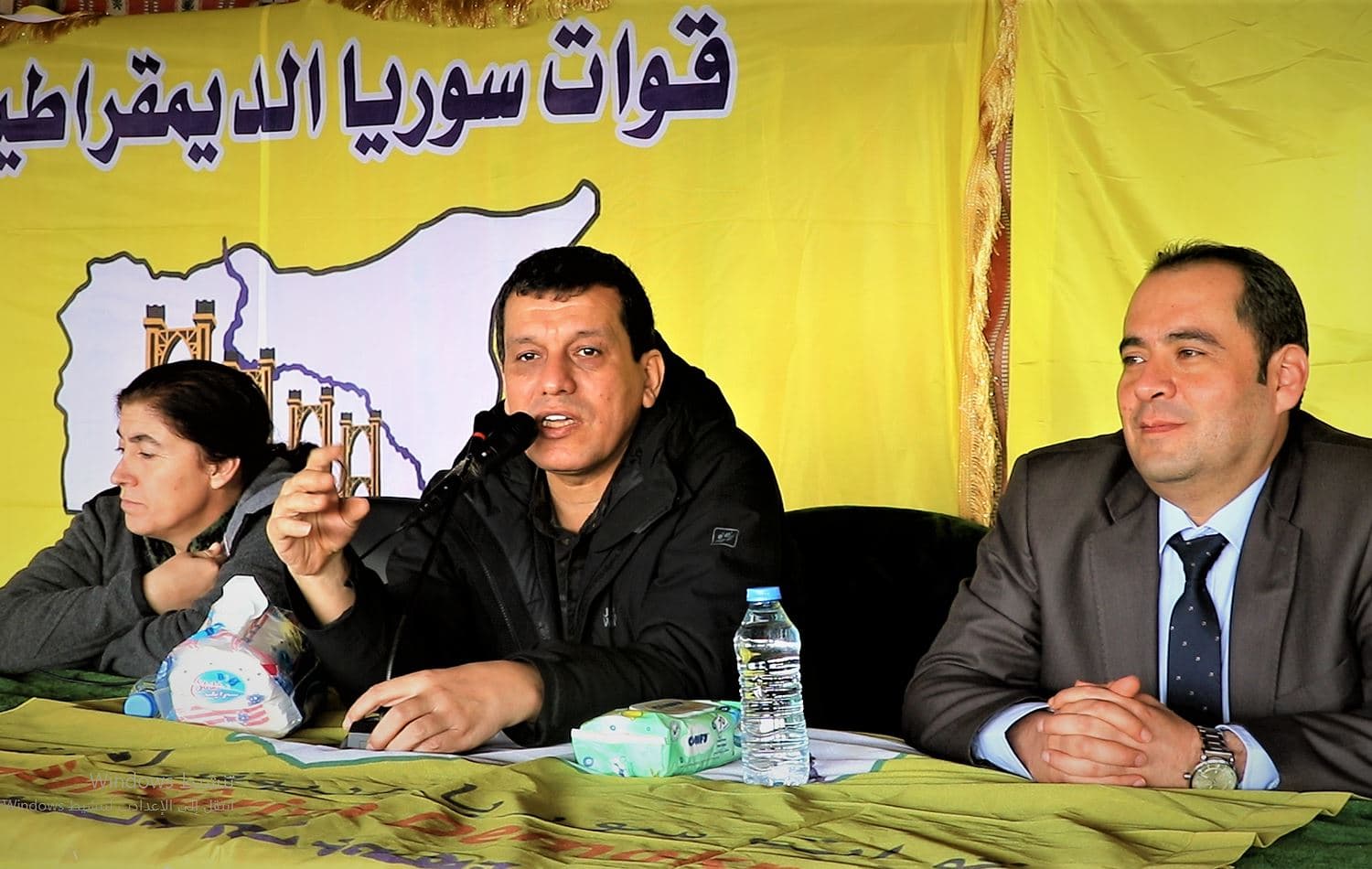 SDF General Commander Mazloum Abdi (middle) speaks to the people in Deir ez-Zor. Date: December 17, 2021. Photo: SDF