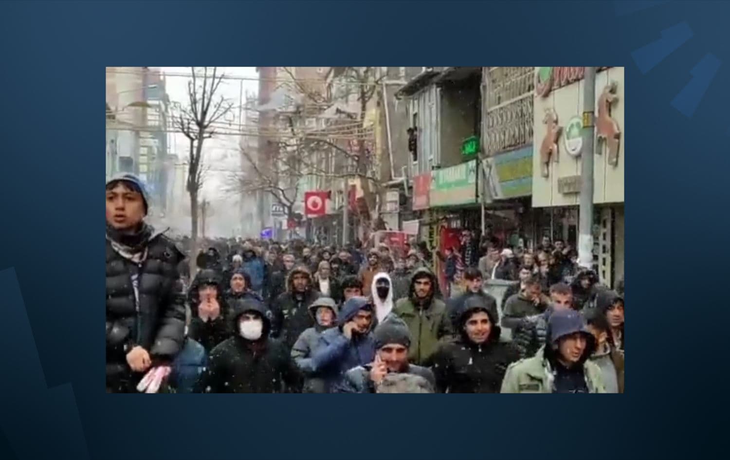 Residents of Dogubayazit protest recent hikes in the prices of natural gas and electricity. Date: February 4, 2022. Photo: HDP