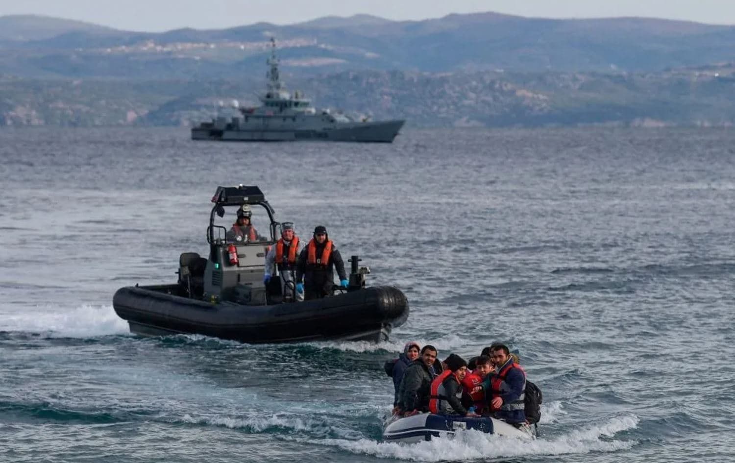 A dinghy with refugees approaches the Greek island of Lesbos on February 28, 2020. File photo: AFP 