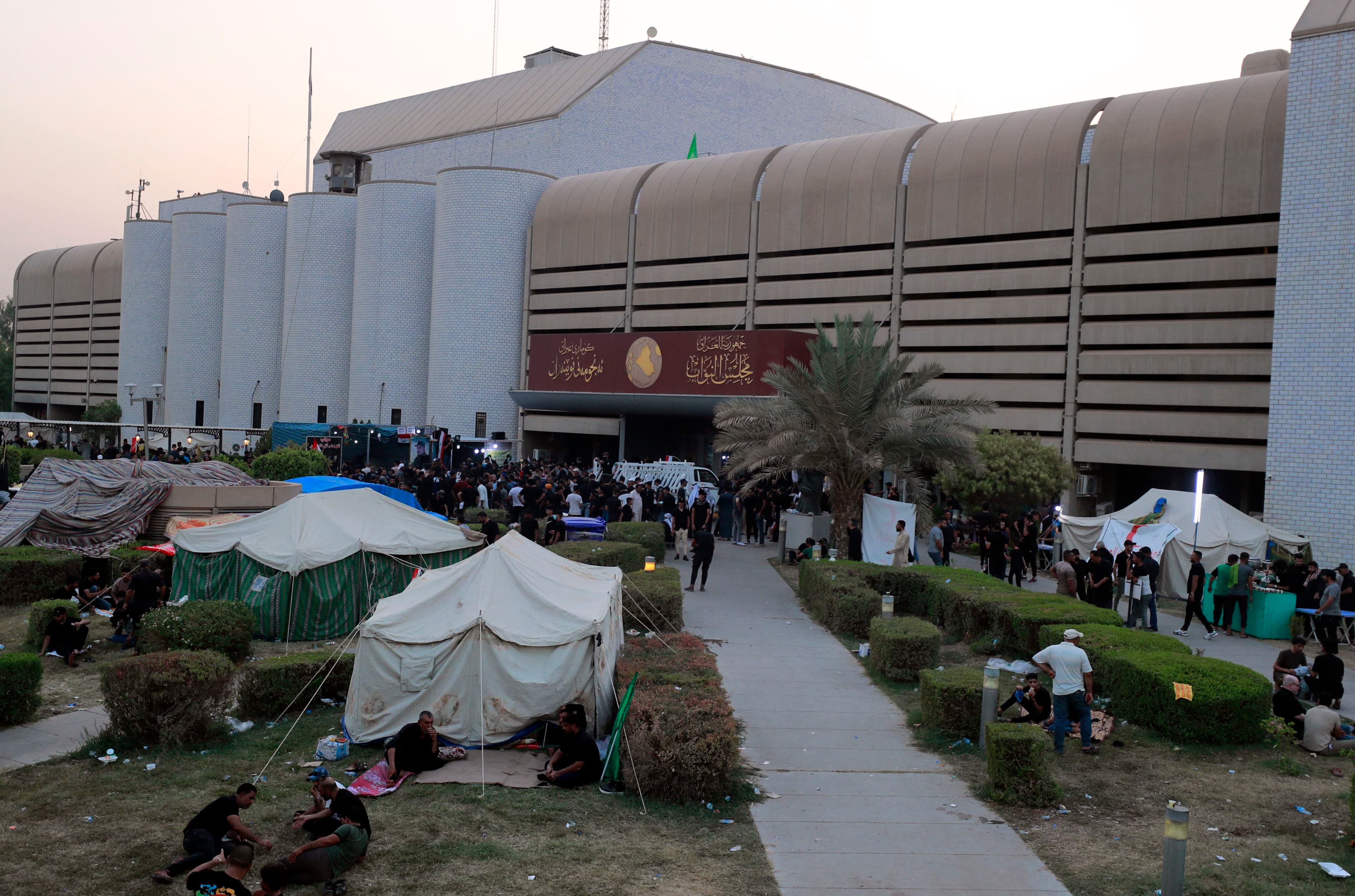 Sadr supporters protesting continue their sit-in at Iraq's parliament on August 2, 2022. Photo: AFP