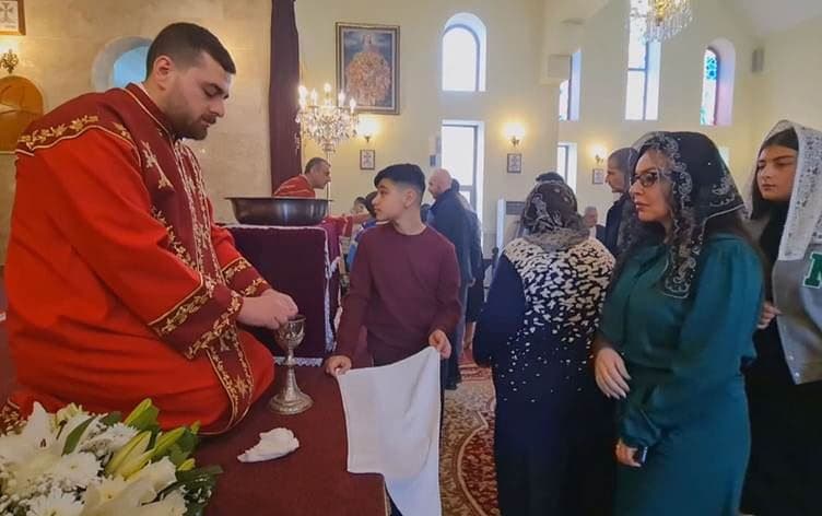 Ermeniyên Duhokê cejna rojbûna Hz. Îsa pîroz kirin