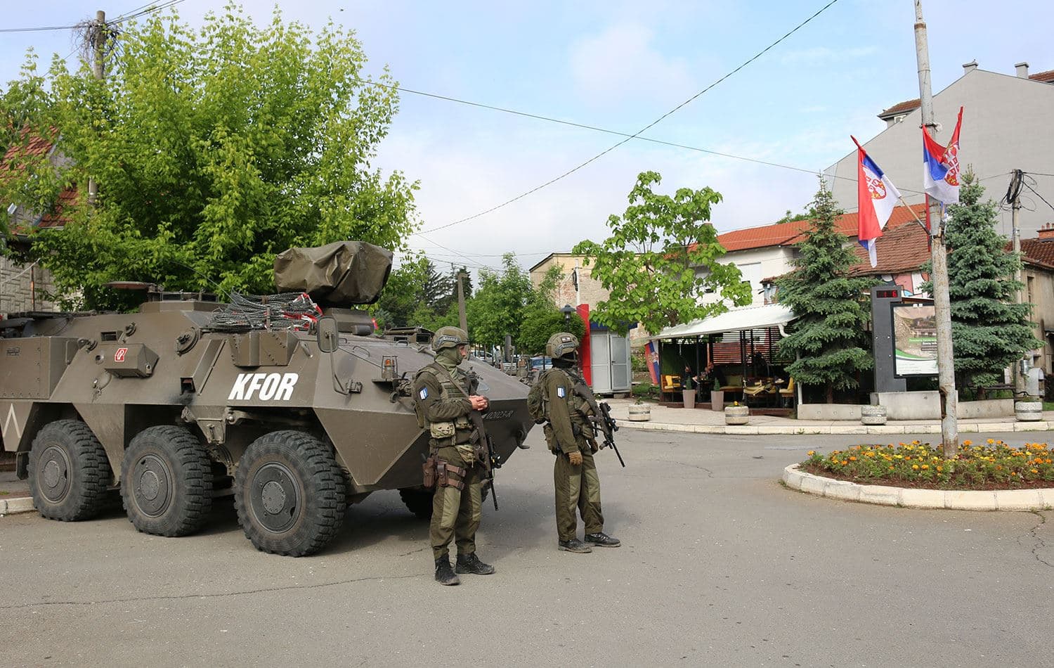 Kosova'da NATO'nun Barış Gücü askerleri de bulunuyor. / AA