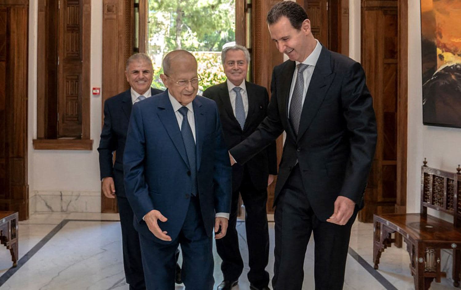 Serokê Sûriyê Beşar Esed li Şamê pêşwaziya Serokê Libnanê yê berê Mîşêl Un (Michel Aoun) kir. Wêne: Serokatiya Sûriyê.