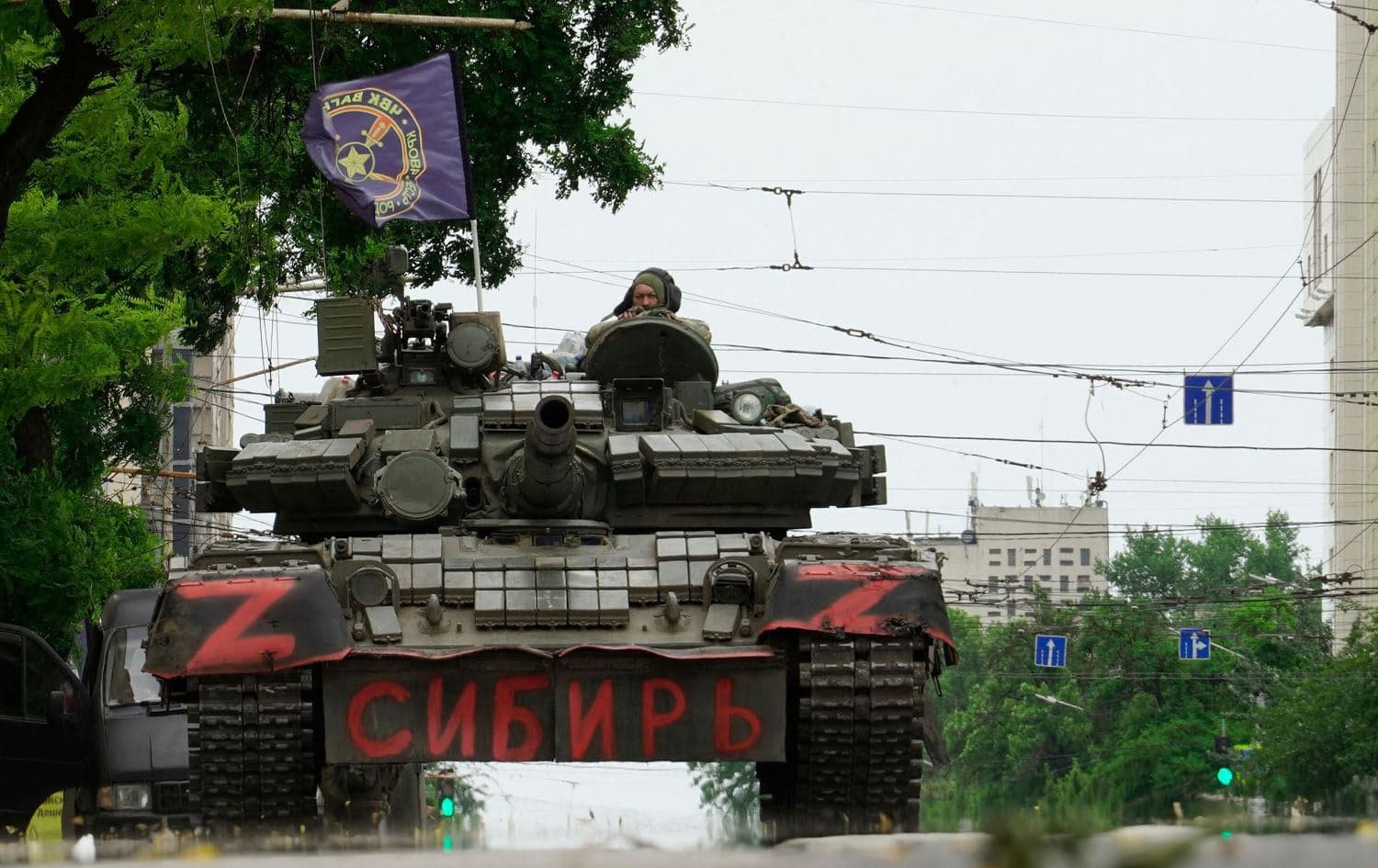 Wagner mercenaries advance on Moscow, Putin labels mutiny as ‘treason’