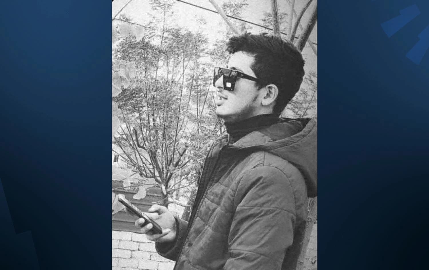 Hêmin Zêro Mûsa, ciwanê ku îro li navçeya Akrê di Çemê Xazir de xeniqî ye.