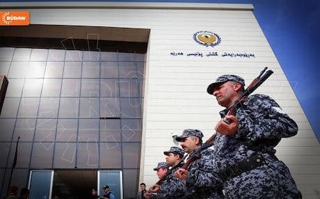 Kurdish police outside the Kurdistan Region police directorate. 