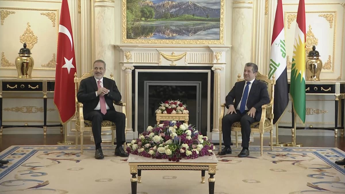 Başbakan Mesrur Barzani ile Hakan Fidan bir araya geldi | Rudaw