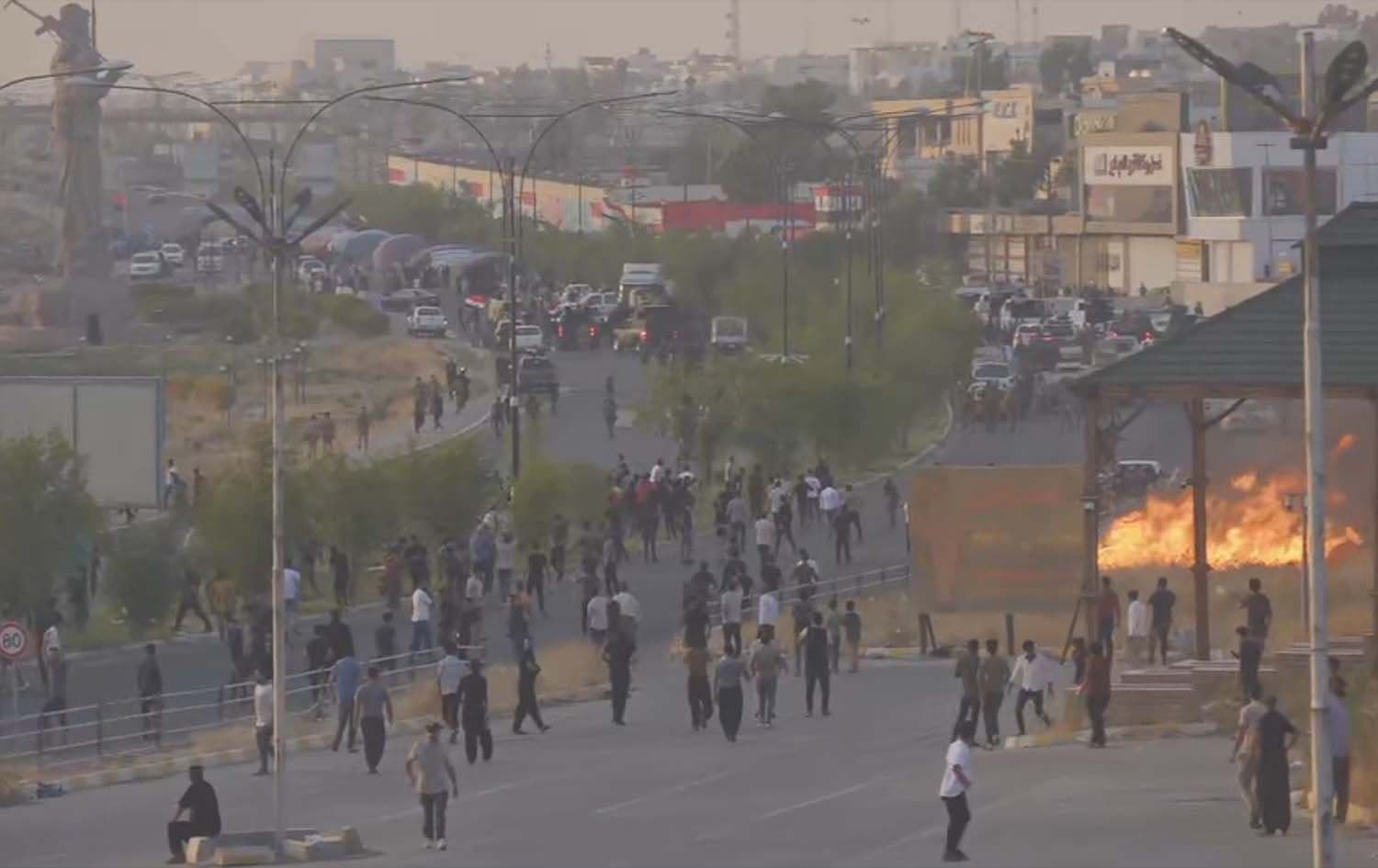 Kurdish protestors demonstrating against the blockage of the main Kirkuk-Erbil highway on September 2, 2023, as the highway remains blocked in protest of the Kurdistan Democratic Party's (KDP) return to Kirkuk. Photo: Rudaw