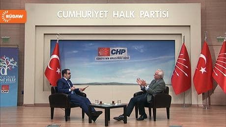 Murat Özçelik: PYD Kobani halkını koruyan bir grup