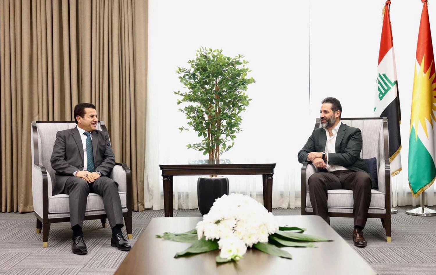Iraqi National Security Advisor Qasim al-Araji (left) and Kurdistan Region Deputy Prime Minister Qubad Talabani (right) meet in Sulaimani on October 29, 2023. Photo: Araji's office
