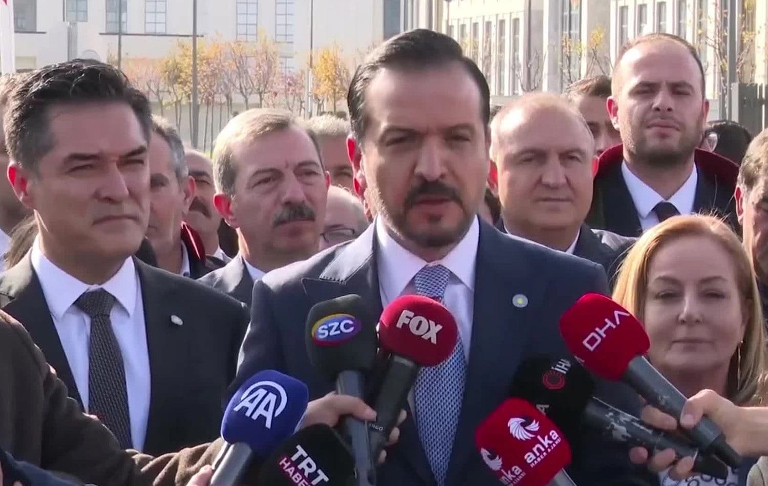 Kürşat Zorlu Yargıray önünde açıklama  yaptı. / ANKA