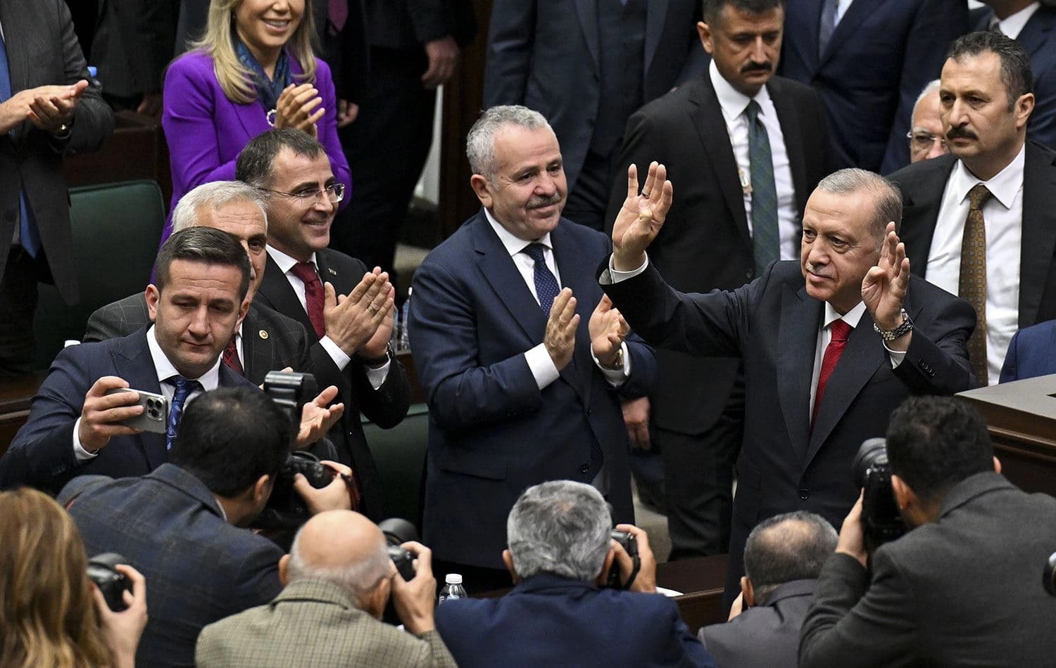 Erdoğan, Meclis'te AK Parti grup toplantısında konuştu. / AA