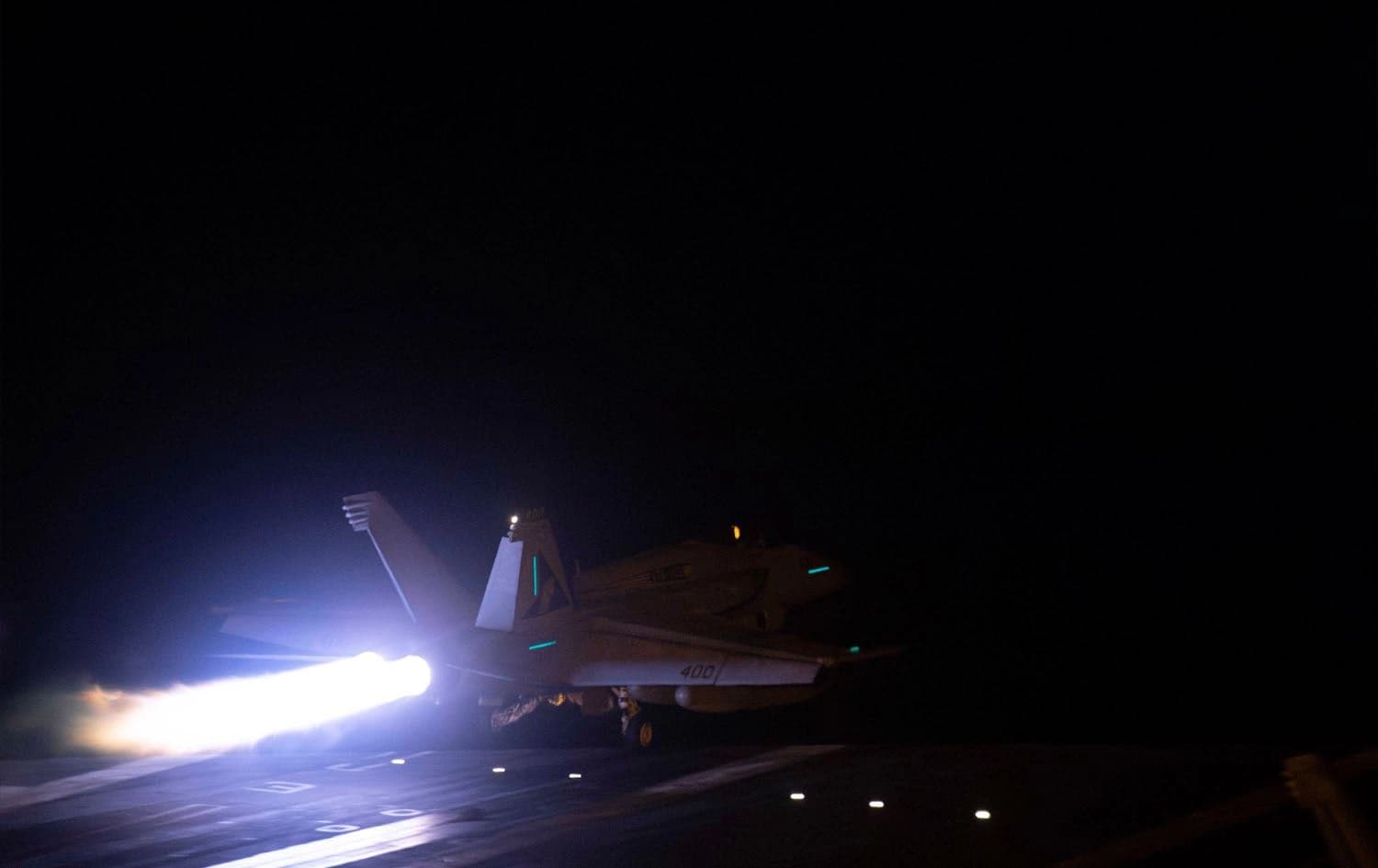 A US air craft to conduct air strikes against military targets Houthis in Yemen. Photo: CENTCOM
