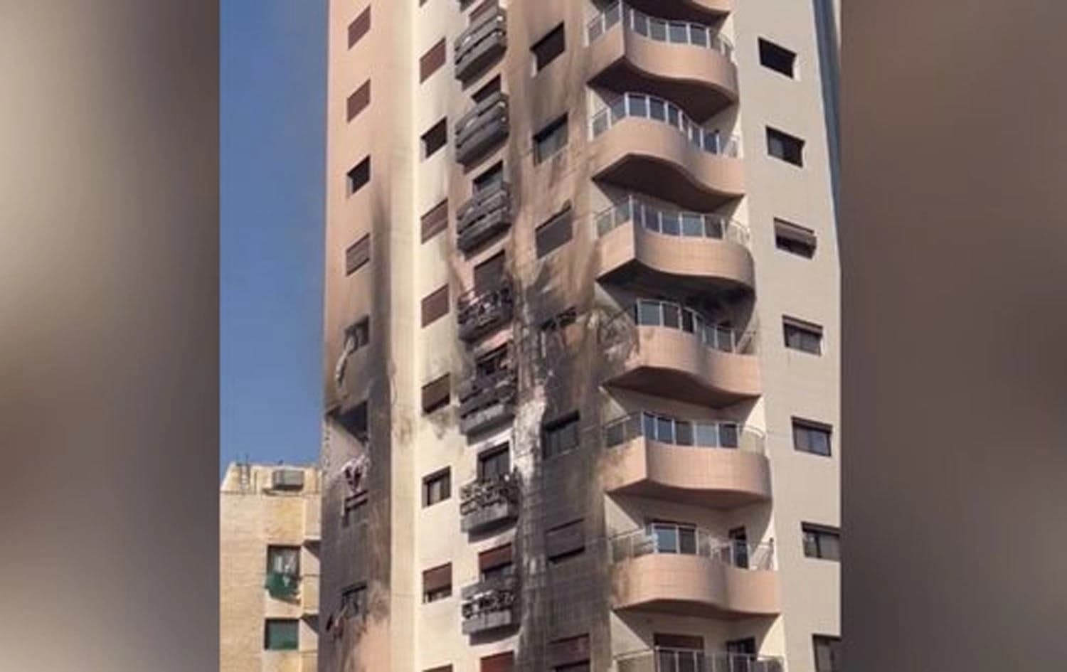 The residential building that was the targeted of the suspected Israeli airstrike on February 21, 2024. Photo: SANA