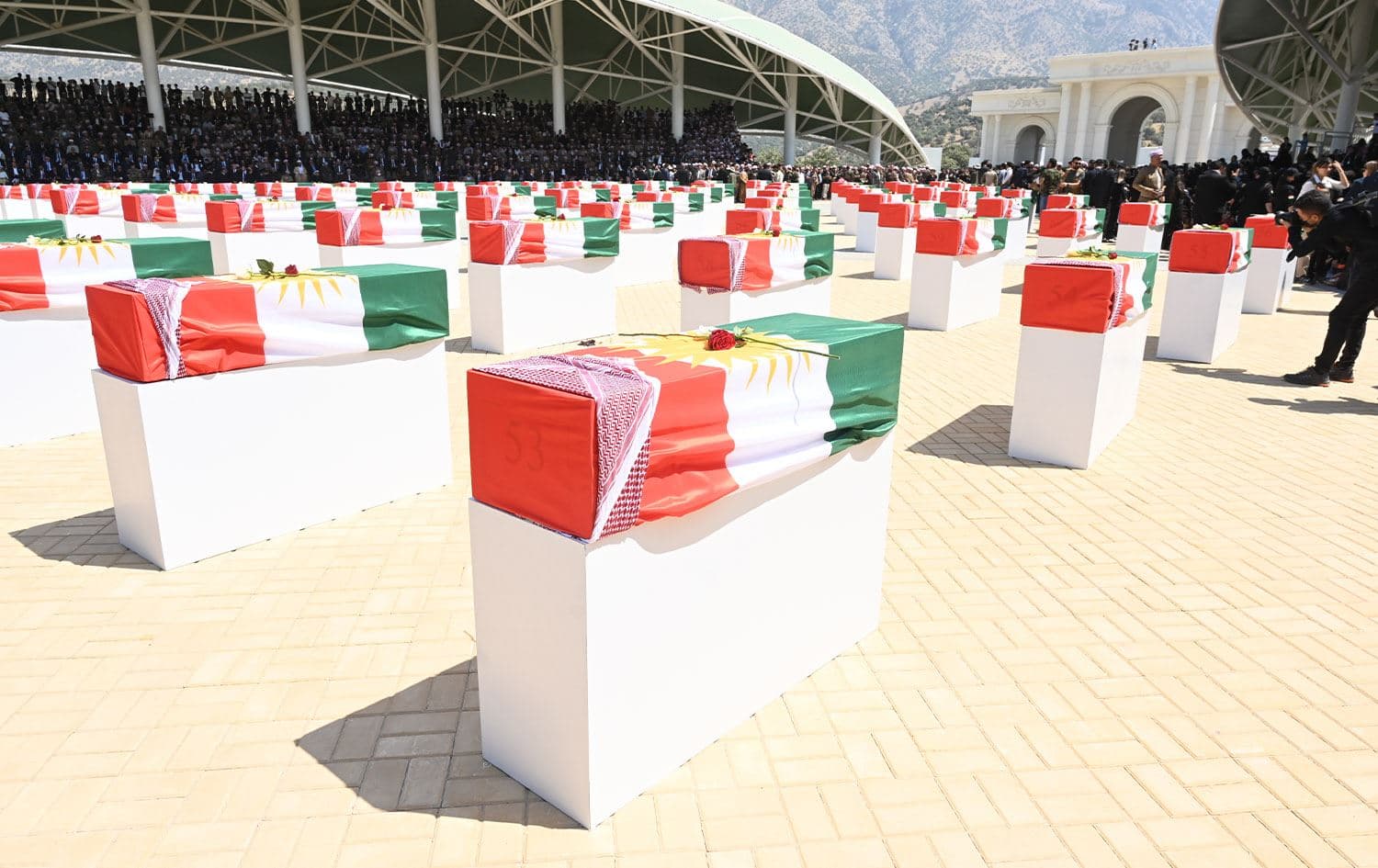 The burial ceremony of 100 Barzani victims of the Anfal genocide on July 31, 2022. Photo: Bilind T. Abdullah/Rudaw