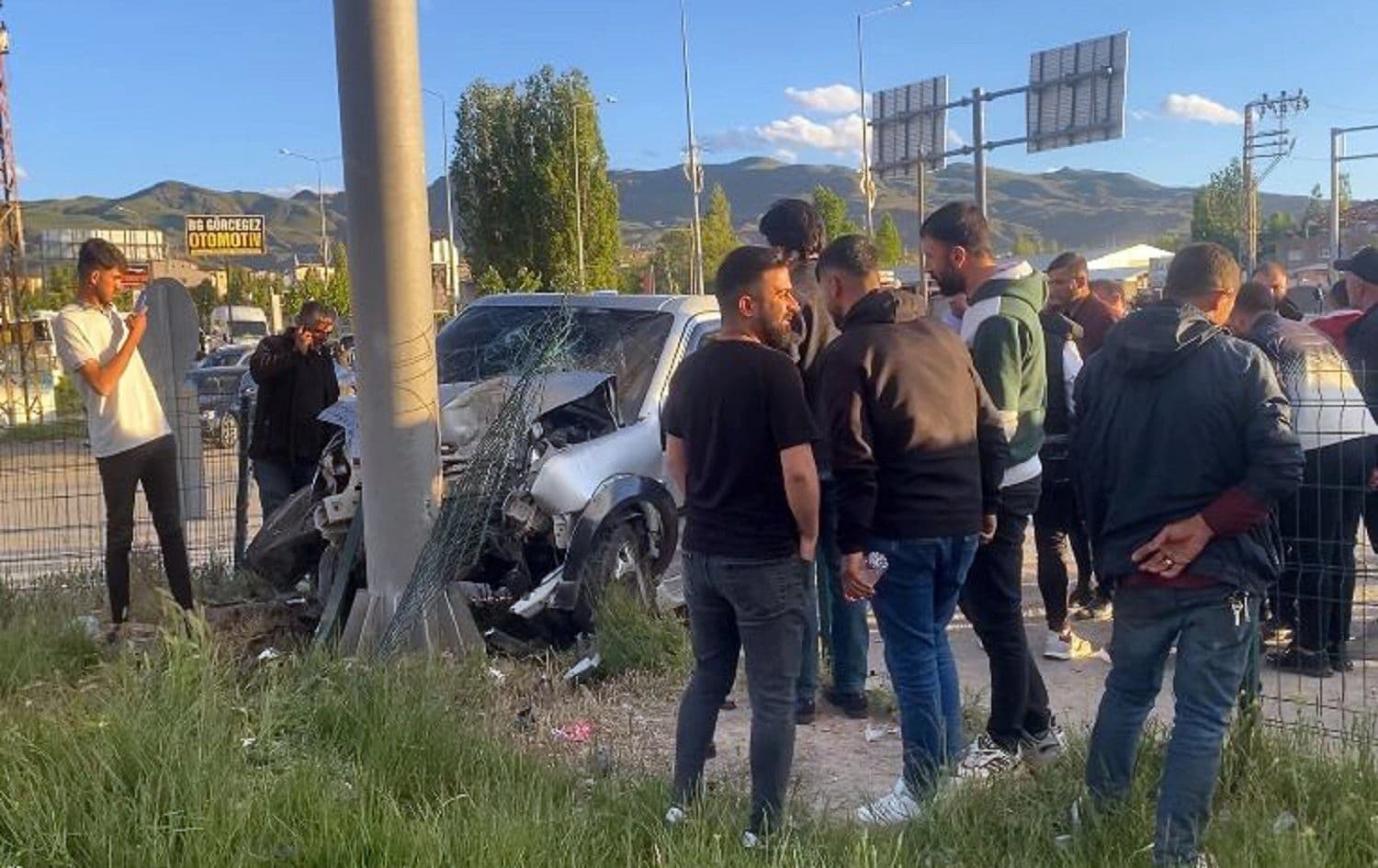 Li Agiriyê qezaya trafîkê / Wêne: AA