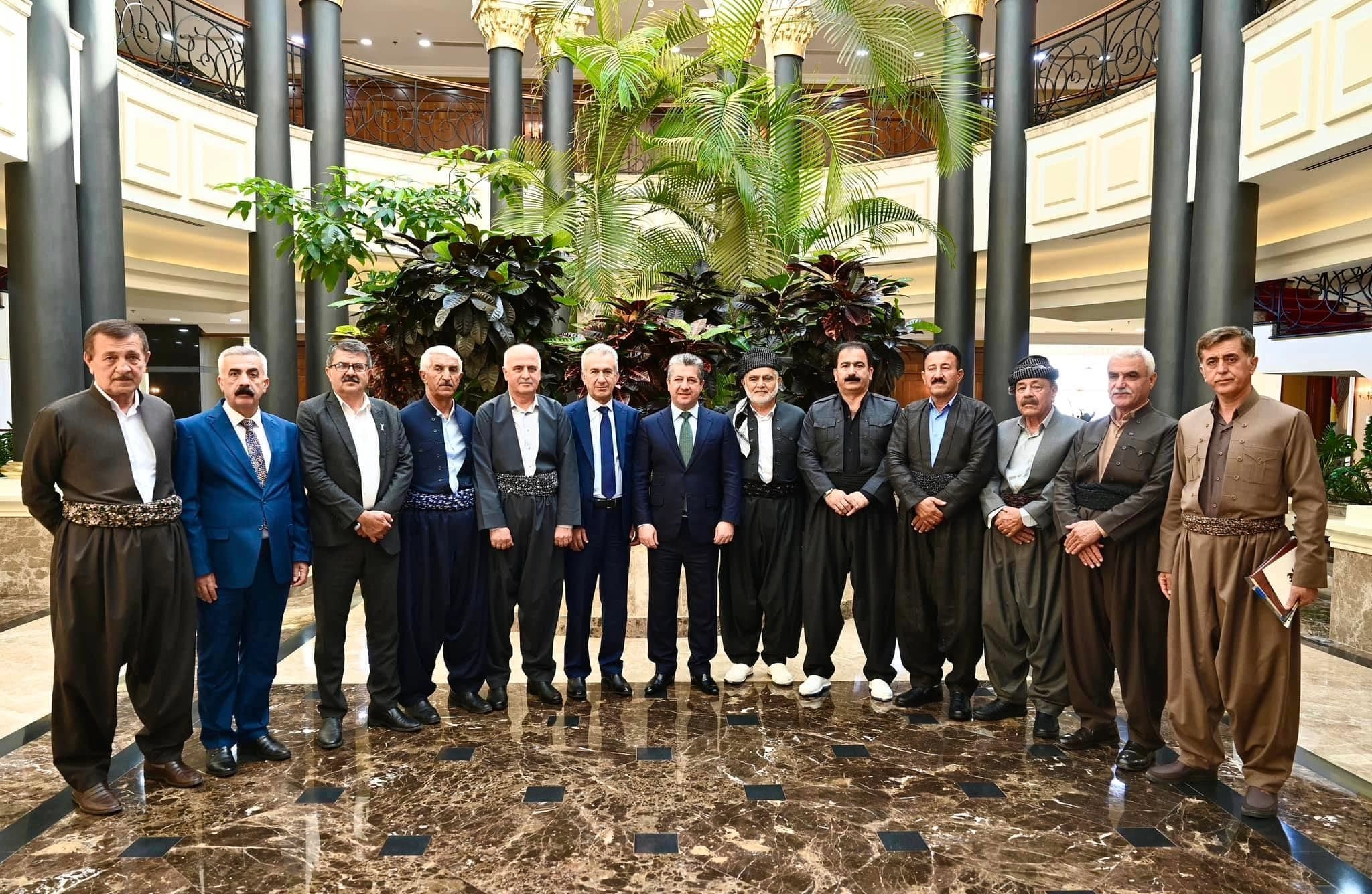  سەرۆکی حکومەت لەگەڵ شاندەکەی ئەنجوومەنی پشتیوانیی پارێزگای هەڵەبجە 