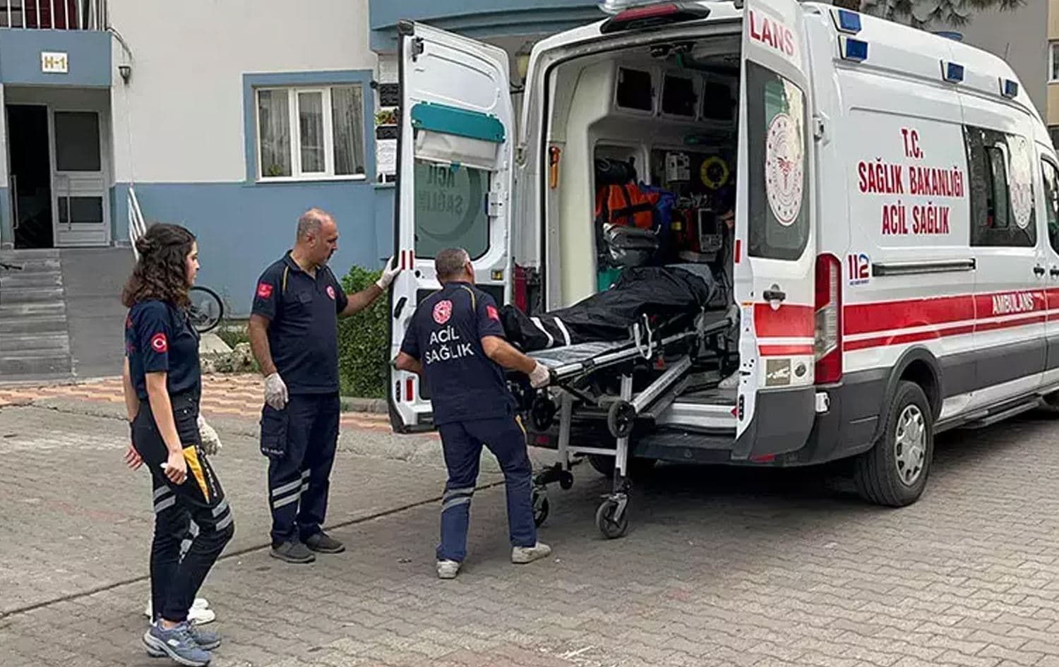 Bûyer îro li navçeya Peyasê  ya Amedê li avahiyeke 9 qatî çêbû / Wêne: Ajans