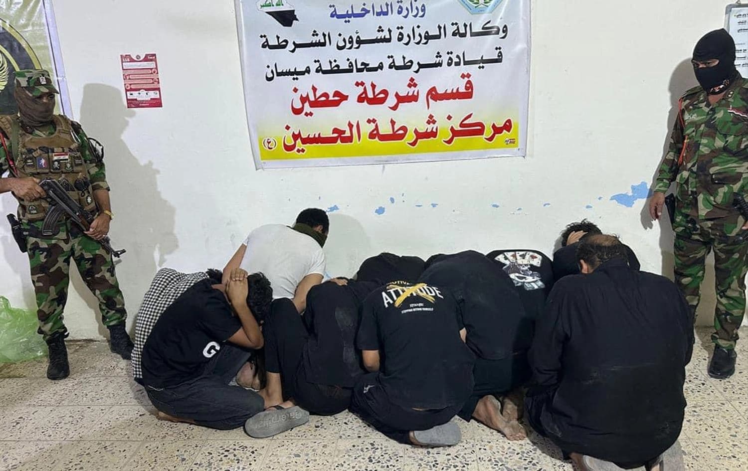 وێنەی ئەوانەی دەستگیرکراون. 