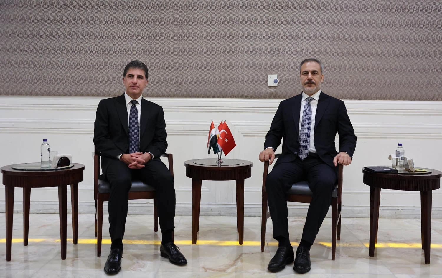 کۆبوونەوەی نێچیرڤان بارزانی، سەرۆکی هەرێمی کوردستان و هاکان فیدان، وەزیری دەرەوەی تورکیا لە تاران
