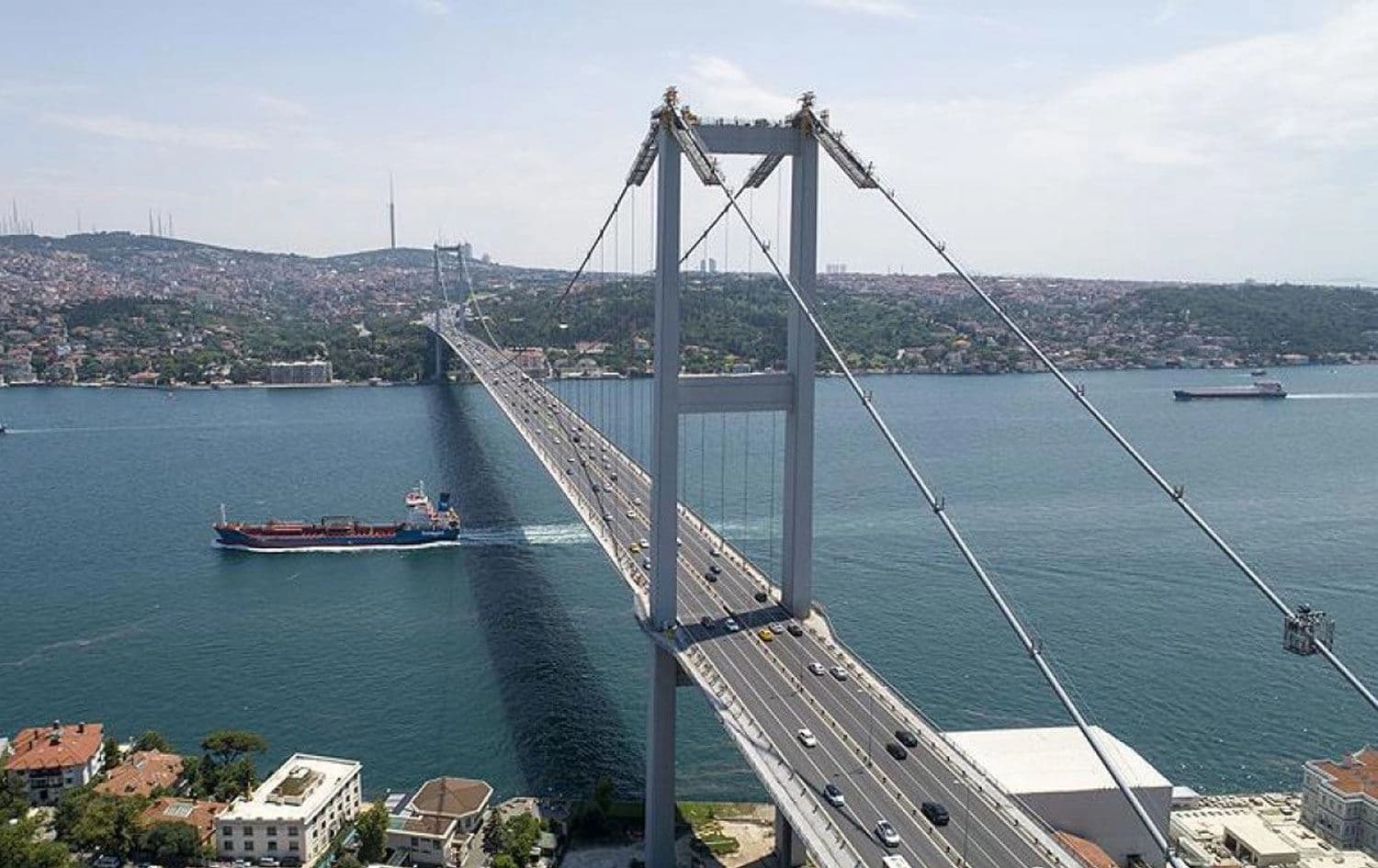 İstanbul'da bulunan 15 Temmuz Köprüsü