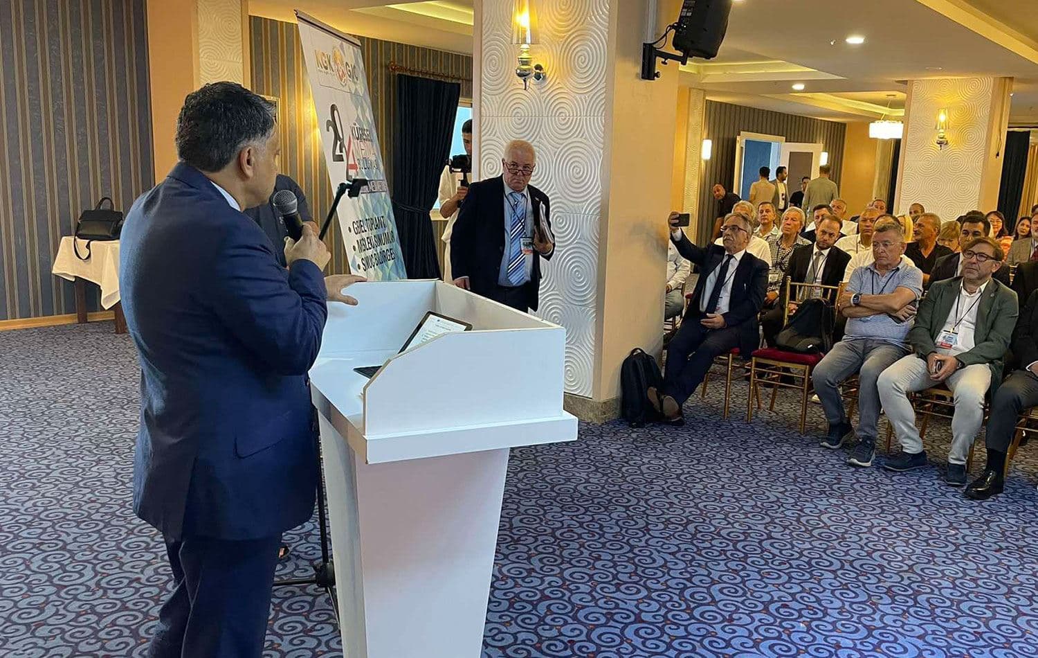 Küresel Gazeteciler Konseyi Küresel Medya Çalıştayı Antalya'da gerçekleştirildi. / Foto: Şevket Herki