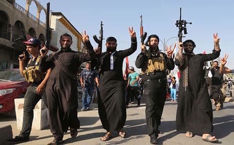 Members of a Sunni tribal force in Iraq. Photo: AP.