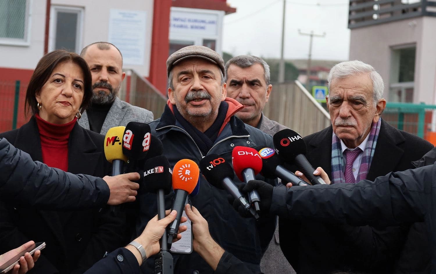 Bugün yapılan basın açıklamasından kare 