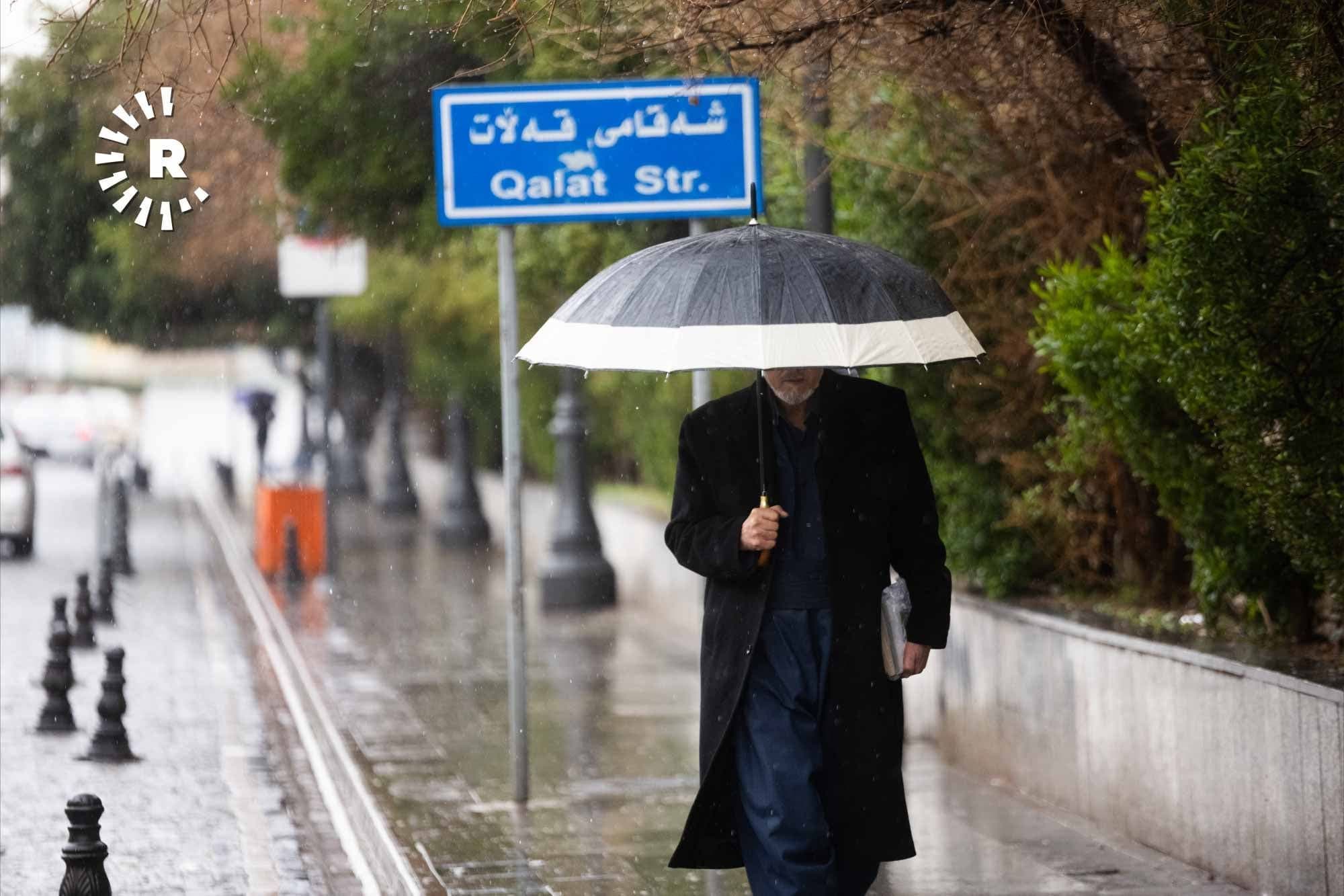  وێنەیەکی ئەرشیفی بارانبارین لە هەولێر. وێنە: بڵند تاهیر- رووداو