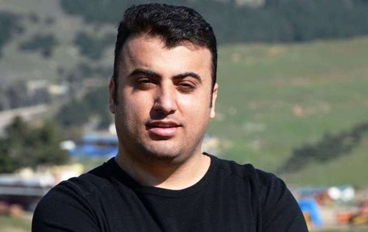 وێنەیەکی ئەرشیفی شێروان شێروانی.