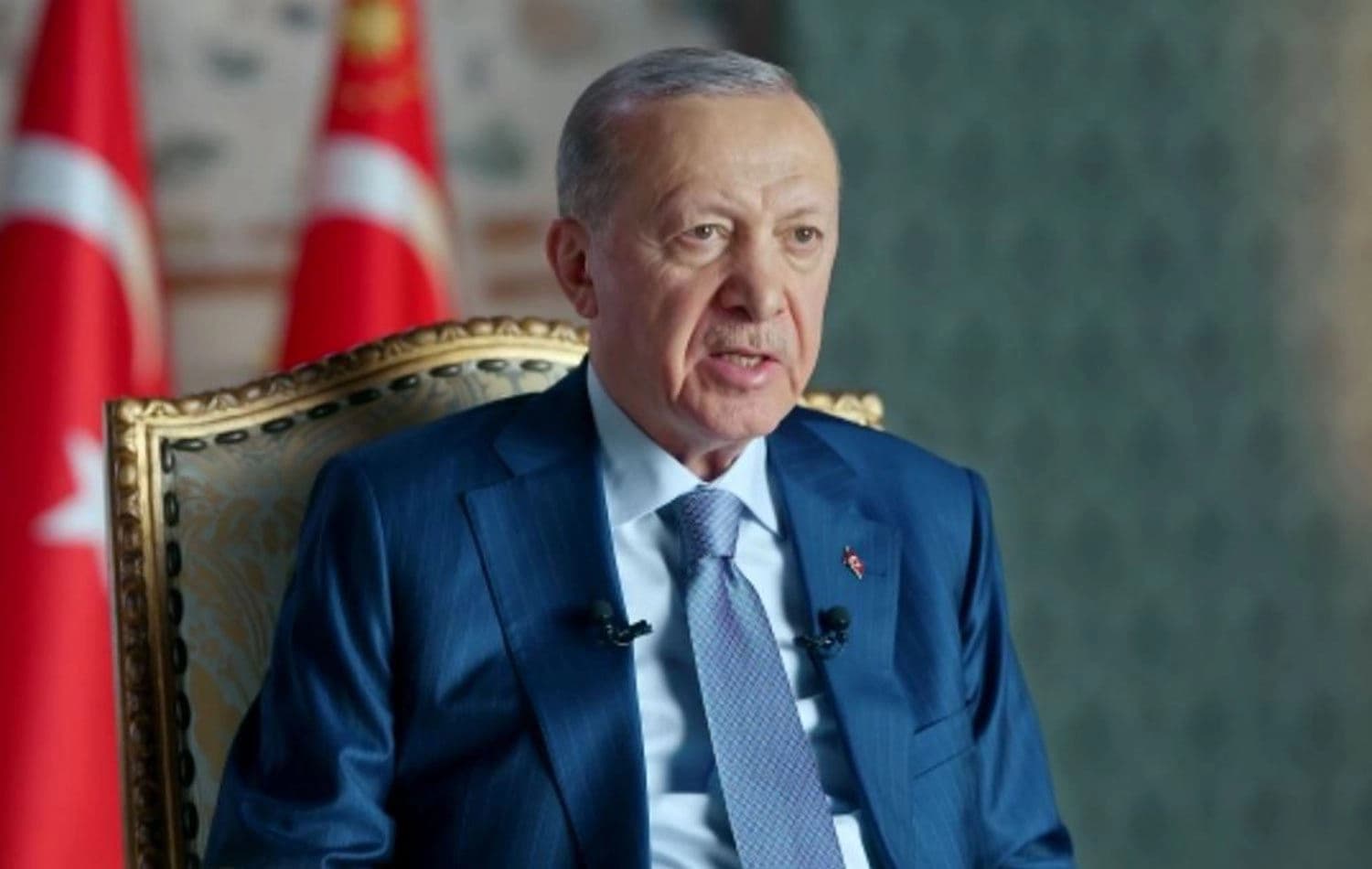Türkiye Cumhurbaşkanı Erdoğan, Ramazan Bayramı vesilesiyle AK Parti teşkilatlarına video mesaj gönderdi. / Video alıntısı / AA