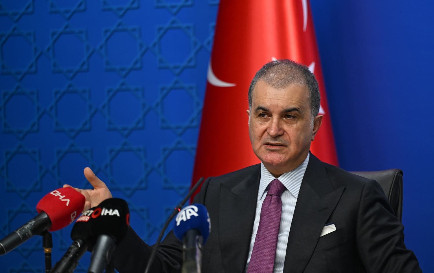 Berdevekê AK Partiyê Omer Çelîk / Wêne: AA
