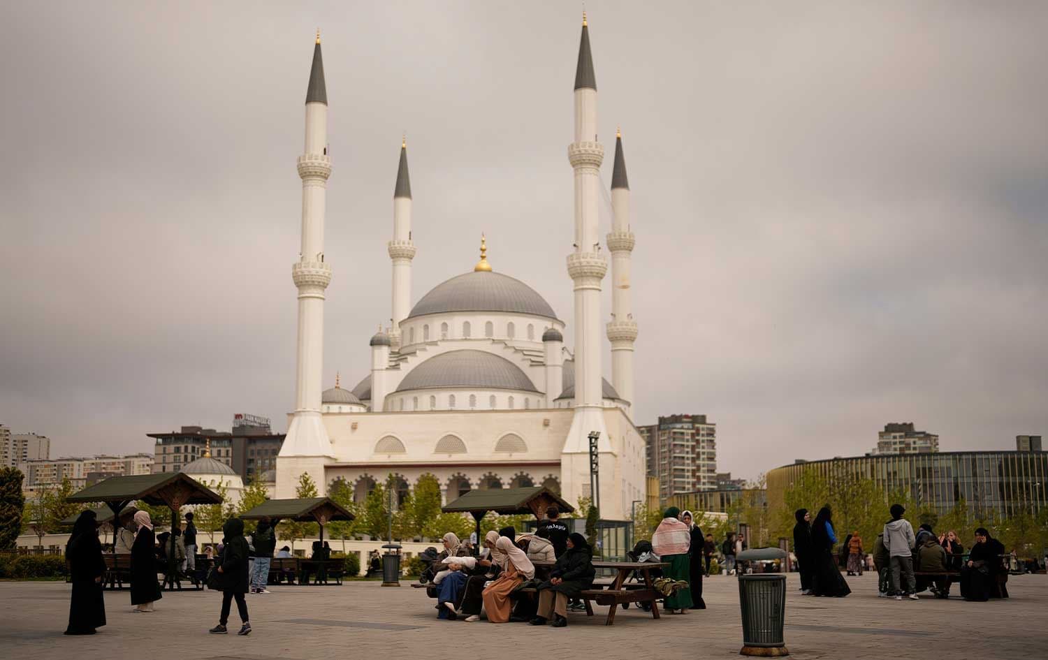 دیمەنێکی گشتیی ئیستەنبووڵ