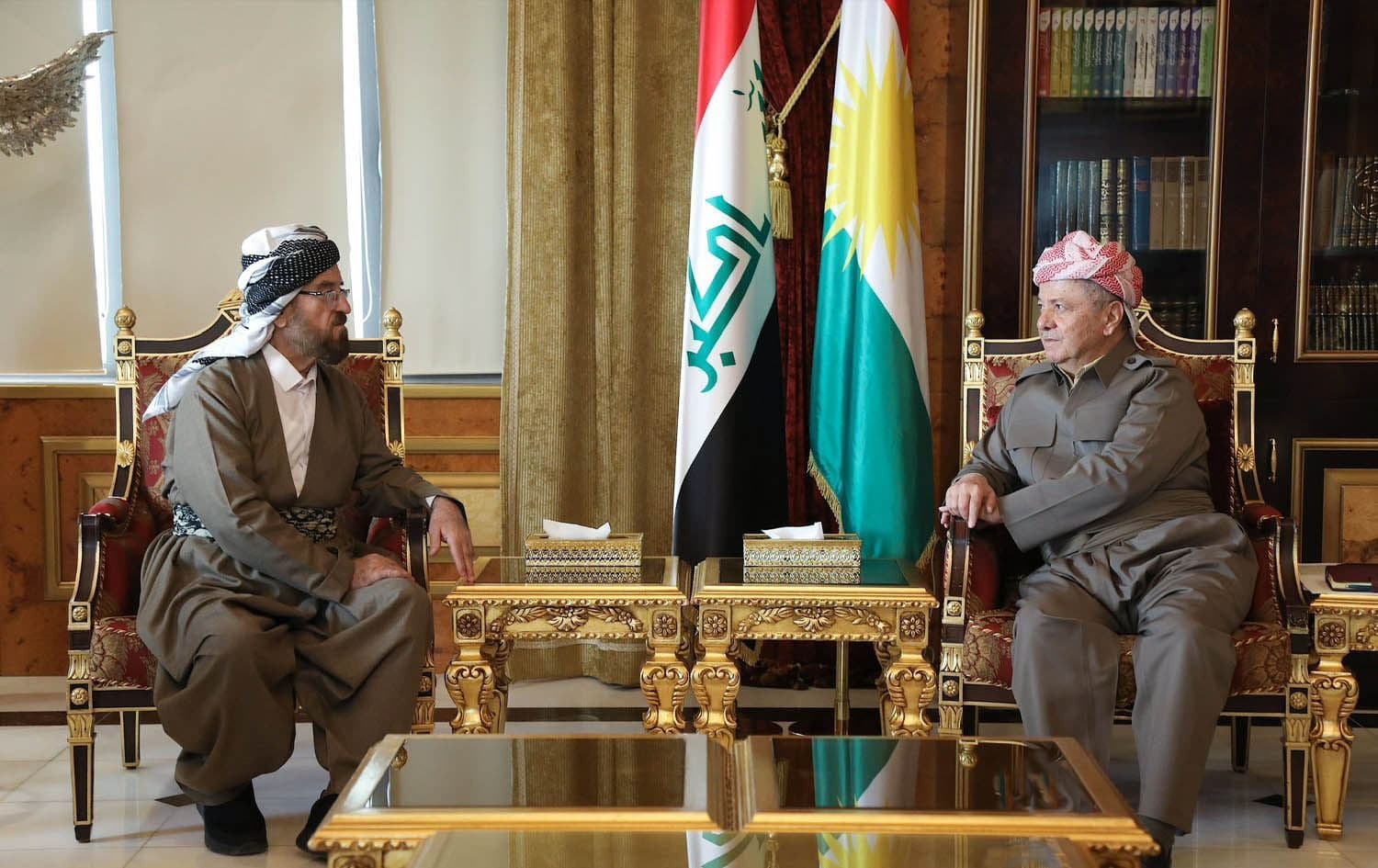 Başkan Mesud Barzani, Dünya Müslüman Alimler Birliği Başkanı Prof. Dr. Ali Muhyiddin el Karadaği ve beraberindeki heyeti Salahaddin’de kabul etti