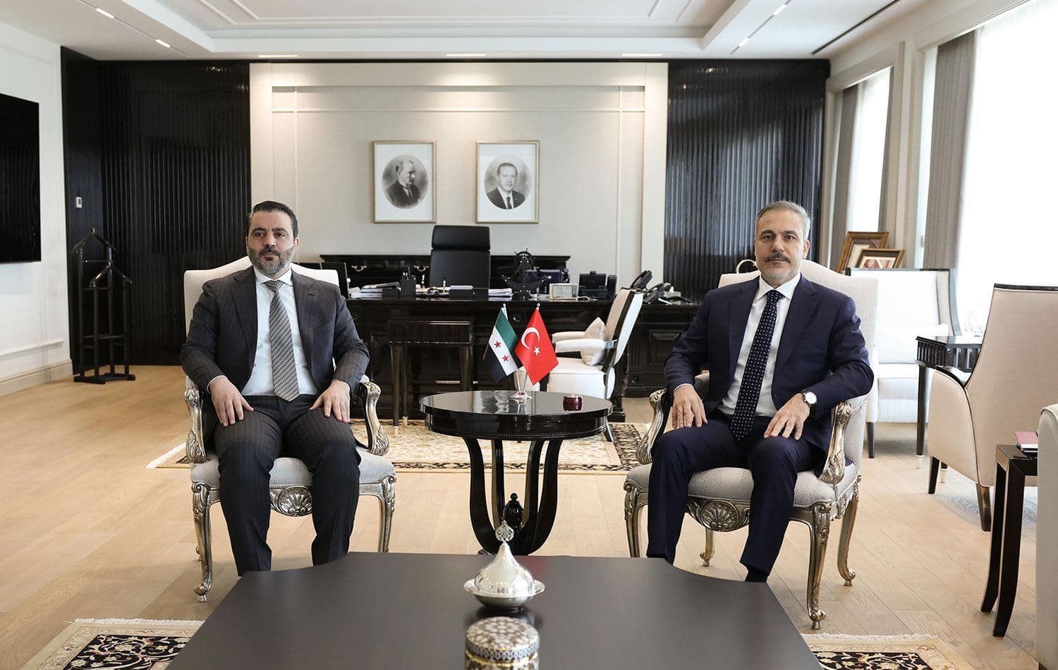 Eshed Şeybanî û Hakan Fîdan /Wêne: AA